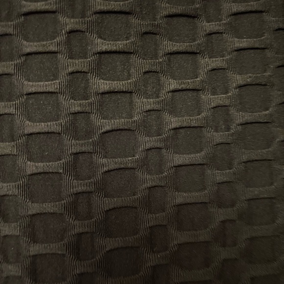 Love J Black Textured Bodycon Mini Dress - Picture 4 of 13